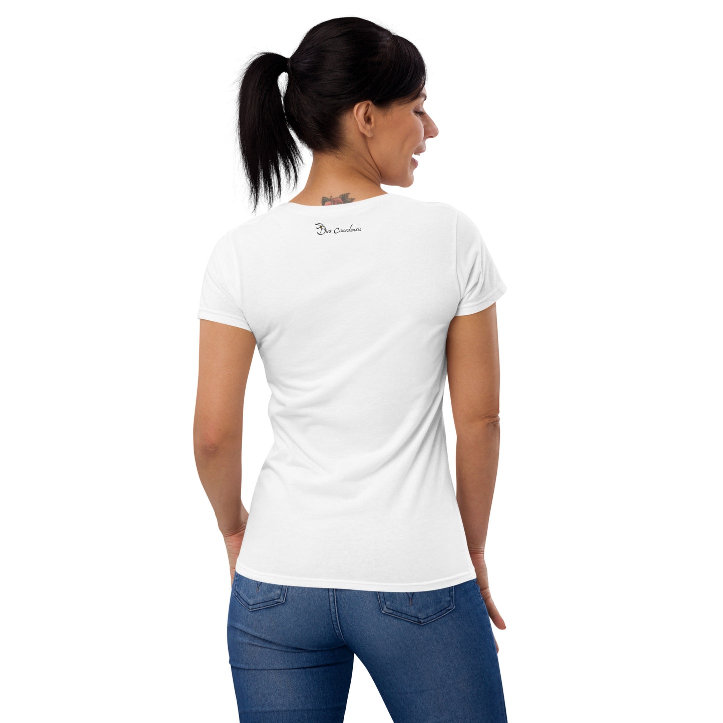 Moça com Brinco de Pérola - Camiseta feminina com mangas curtas